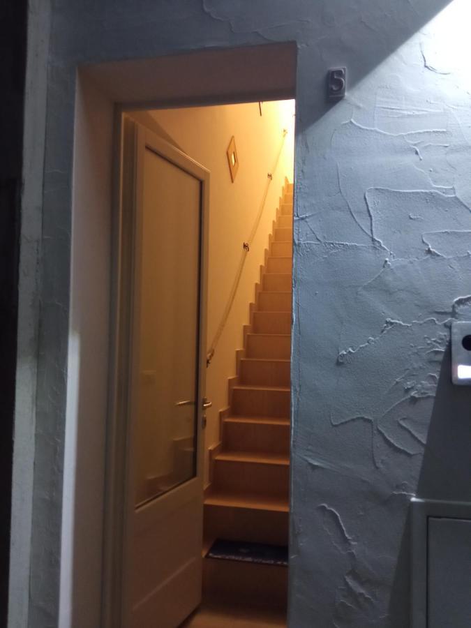 דירות פולינאנו א מארה Casa Rodolovich Locazione Breve מראה חיצוני תמונה